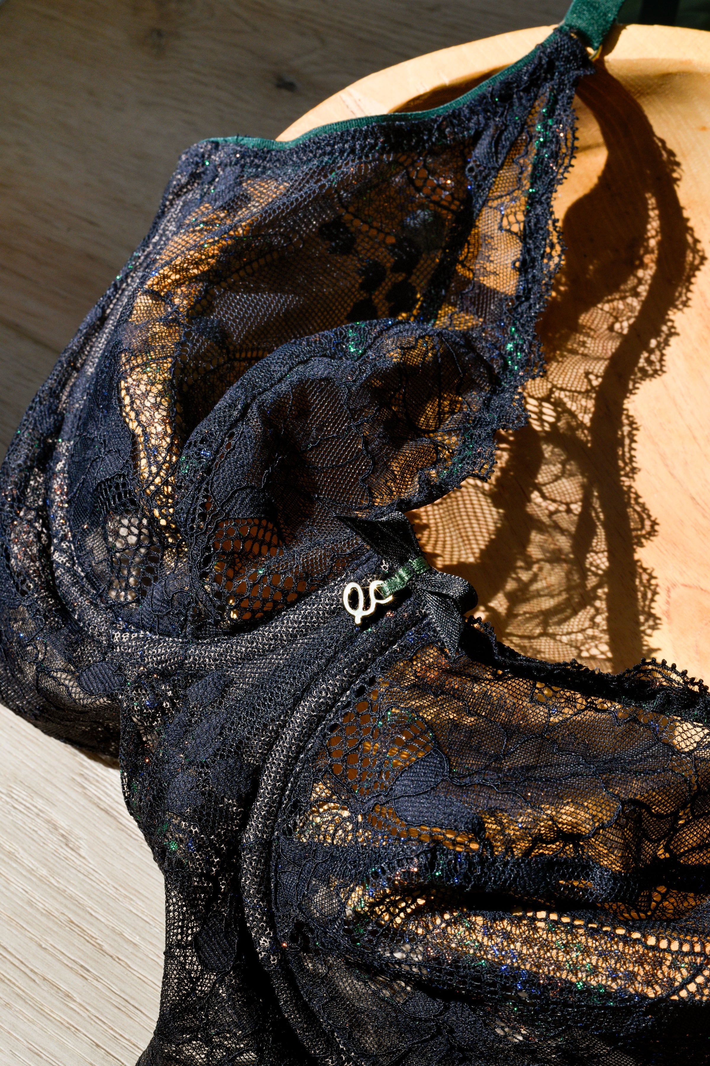 Bras
